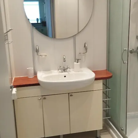 Yana Privilege Elinite *