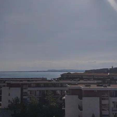 Yana Privilege Elinite Appartamento *