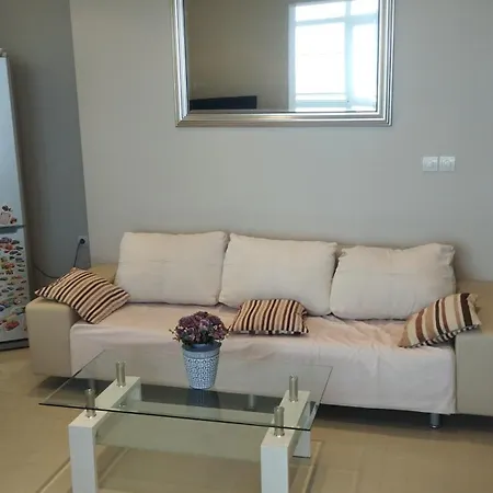 Yana Privilege Elinite Apartman *