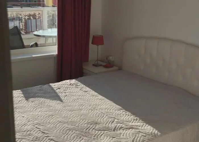 Yana Privilege Elinite Apartament *