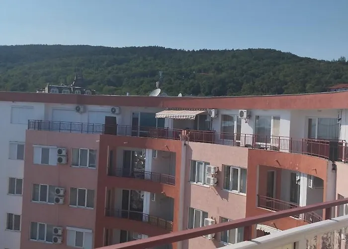 Yana Privilege Elinite Apartament