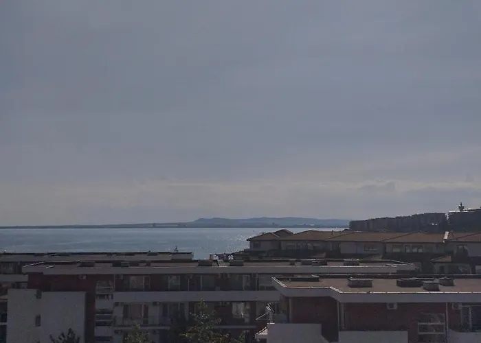 Yana Privilege Elinite Apartament *