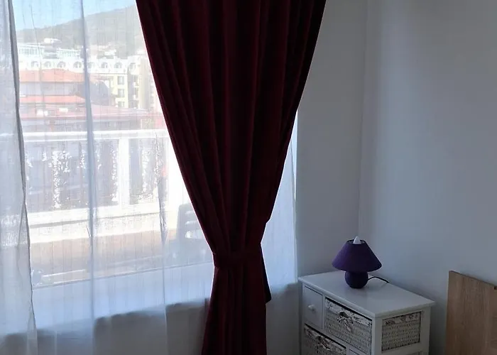 Apartament Yana Privilege Elinite *